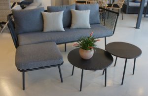 Conjunto jardin acero y textileno con sofa de 193x72x75 cm