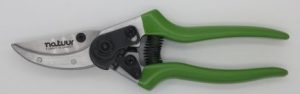 Tijera de poda bypass acero SK-5 con corte de 16 mm y mango de aluminio